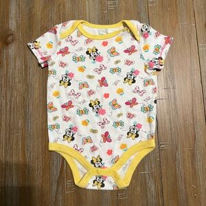 ✨2/$6✨ Baby girl Minnie Mouse onesie